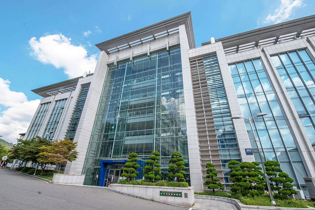 Yonsei-Samsung library